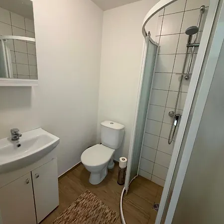 H17 Apartament *