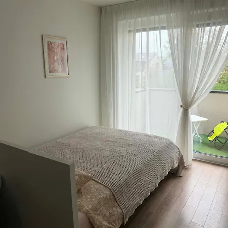 Apartament H17 *